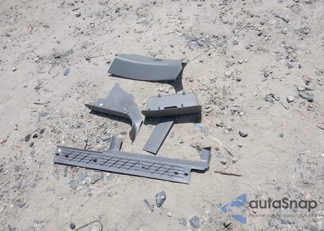 2003 Chevrolet Tahoe Ls from USA, damaged, VIN 1GNEC13V03R315463